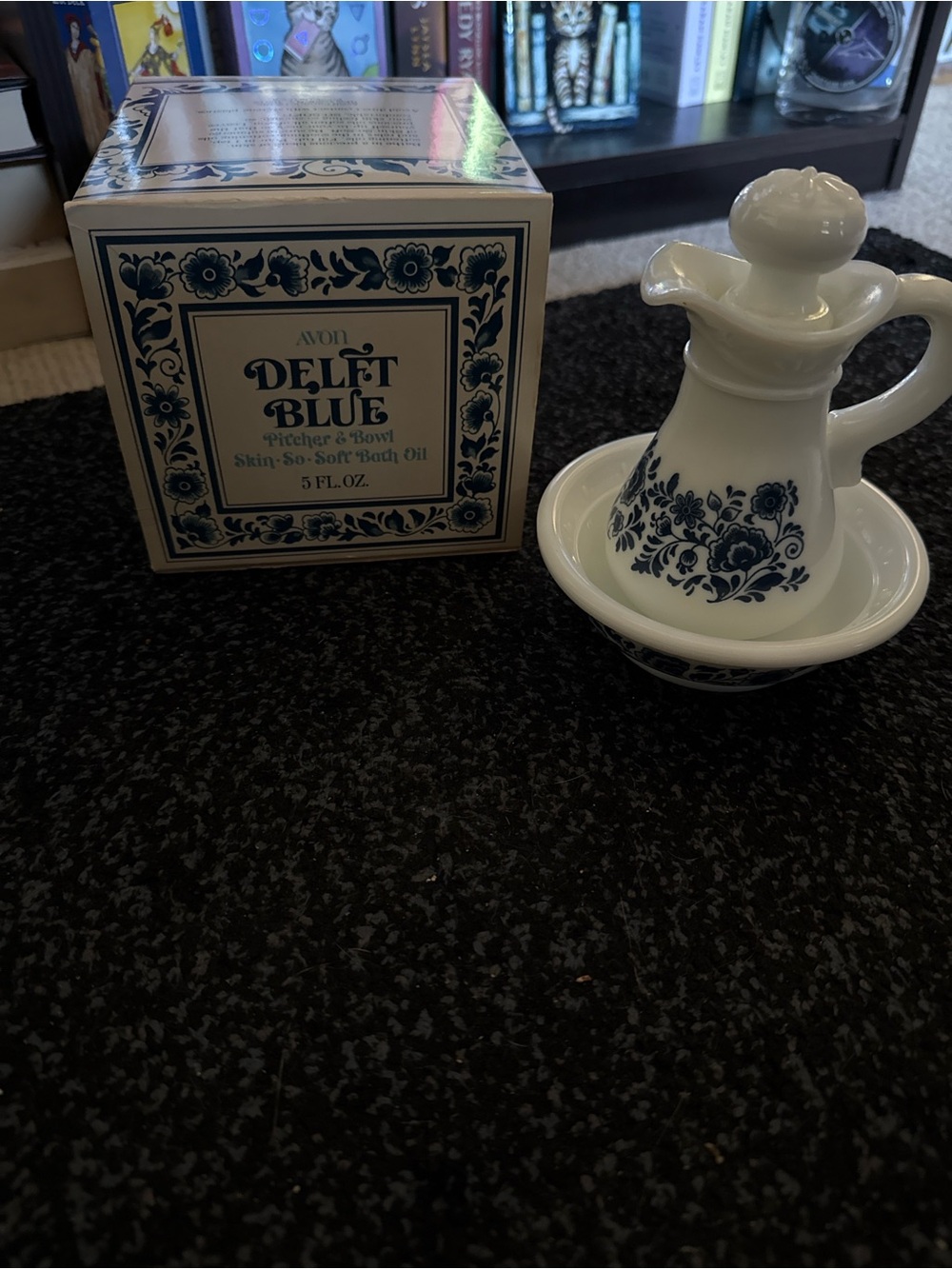 Avon Delft Blue Ceramic Pitcher & Bowl Set - White and Blue